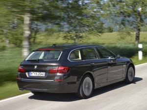 BMW 530d xDrive Touring Modern Line 2013 года  (WW)